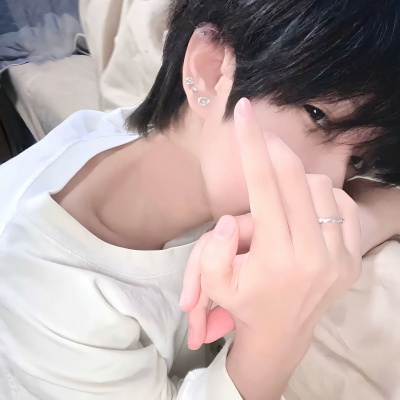 氛围感天花板！ins风侧脸男头合集，帅到戳心巴