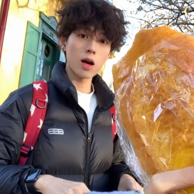 单向情头一人一张分开真人 情侣头像 第5张