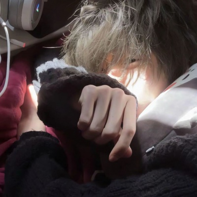 ins风高冷帅气男头精选｜不撞款的酷系男生