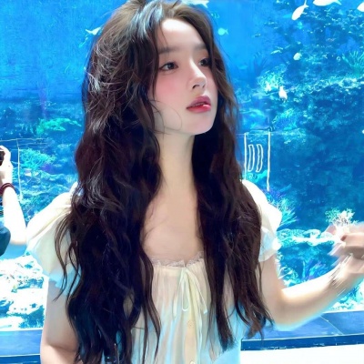 小众高级!ins蓝韵感滤镜女生头像 质感爆棚合集