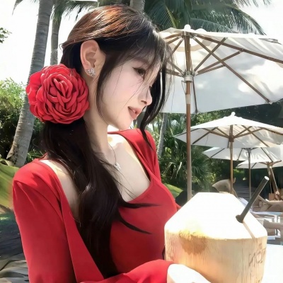 红色系高级女生头像：颜值在线，质感拉满
