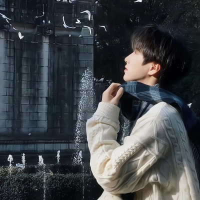 2026热门氛围感男生头像｜不撞款的清冷感 / 少年感，轻松提升头像质感