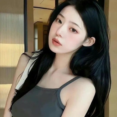 干净系𝙒𝙚𝘾𝙝𝙖𝙩头像女|简单耐看超显气质