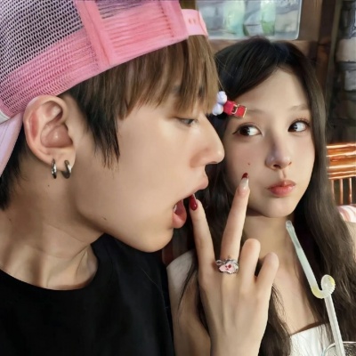 一左一右超甜真人情侣头像｜高清水印少，日常撒糖必备