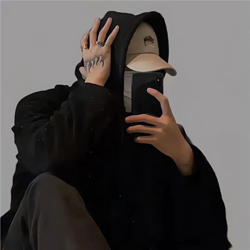 被帅到！高级帅气真人戴帽子男生头像推荐