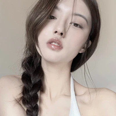 宝藏！超级好看又耐看的女生头像大全