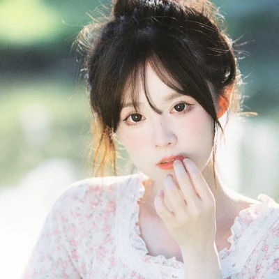 好看的头像真人女，美到犯规啦