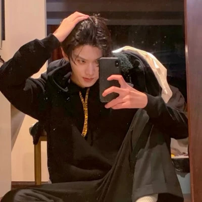 100张真人帅气男生头像大集合,颜值瞬间up!