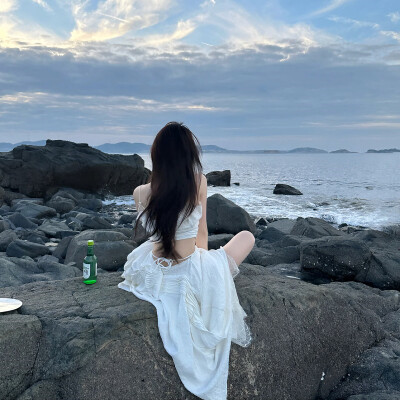 绝了!100张女生超好看不露脸背影头像来袭